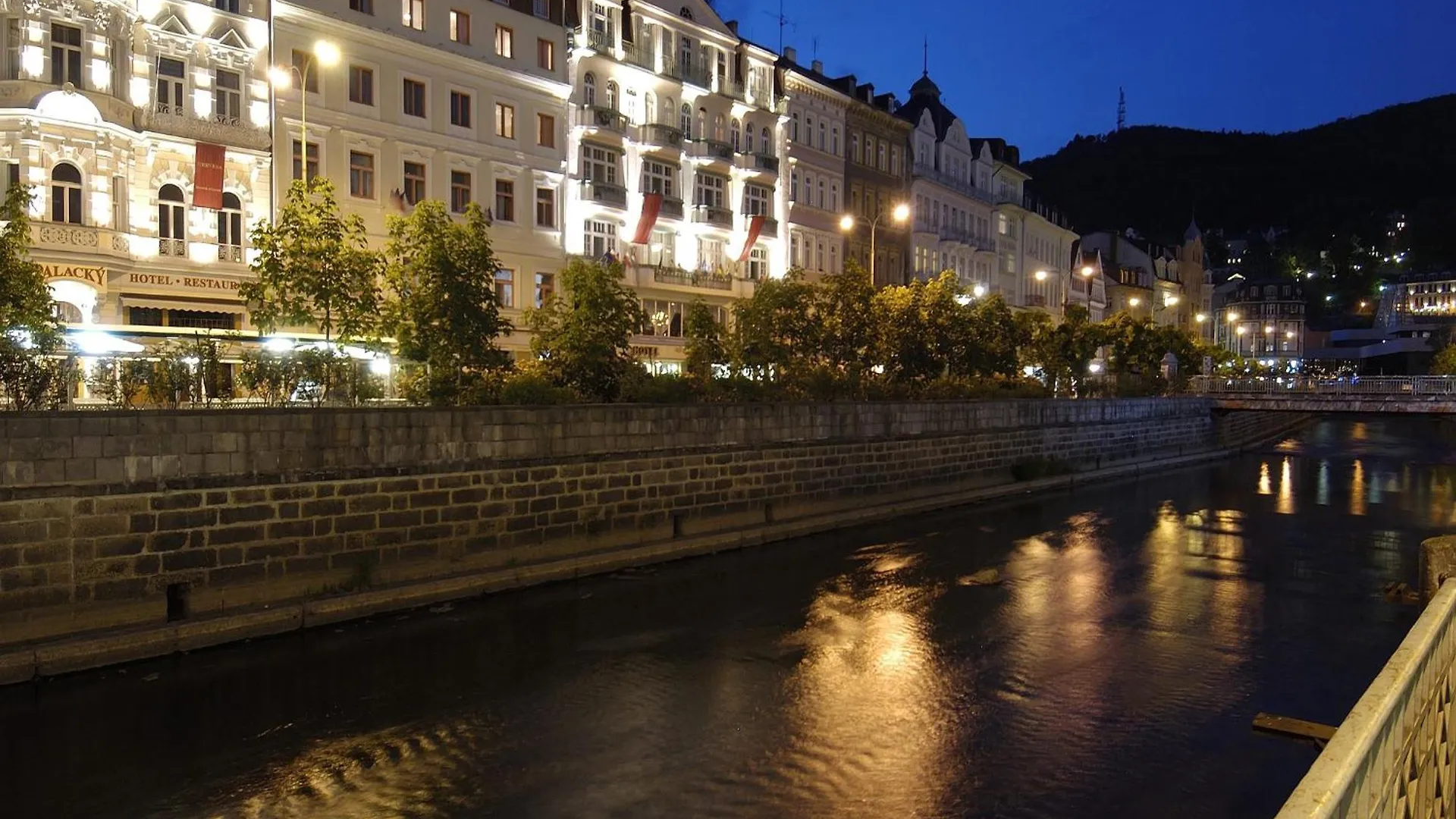 Hotel EA Apartmány Mozart Karlovy Vary